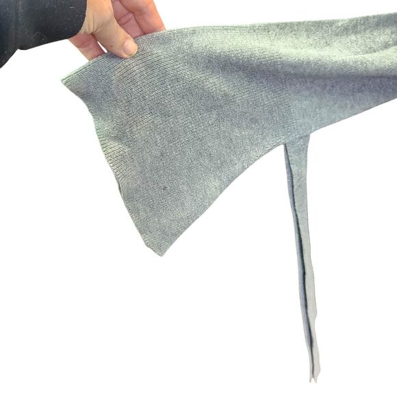 J Crew Sweater Gray Flare Sleeves 100% Cotton Classic Minimalist M - Picture 3 of 5